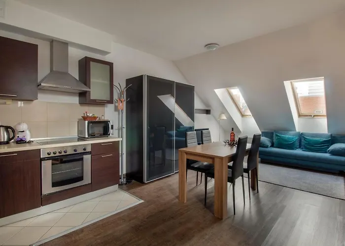 Mango Apartments